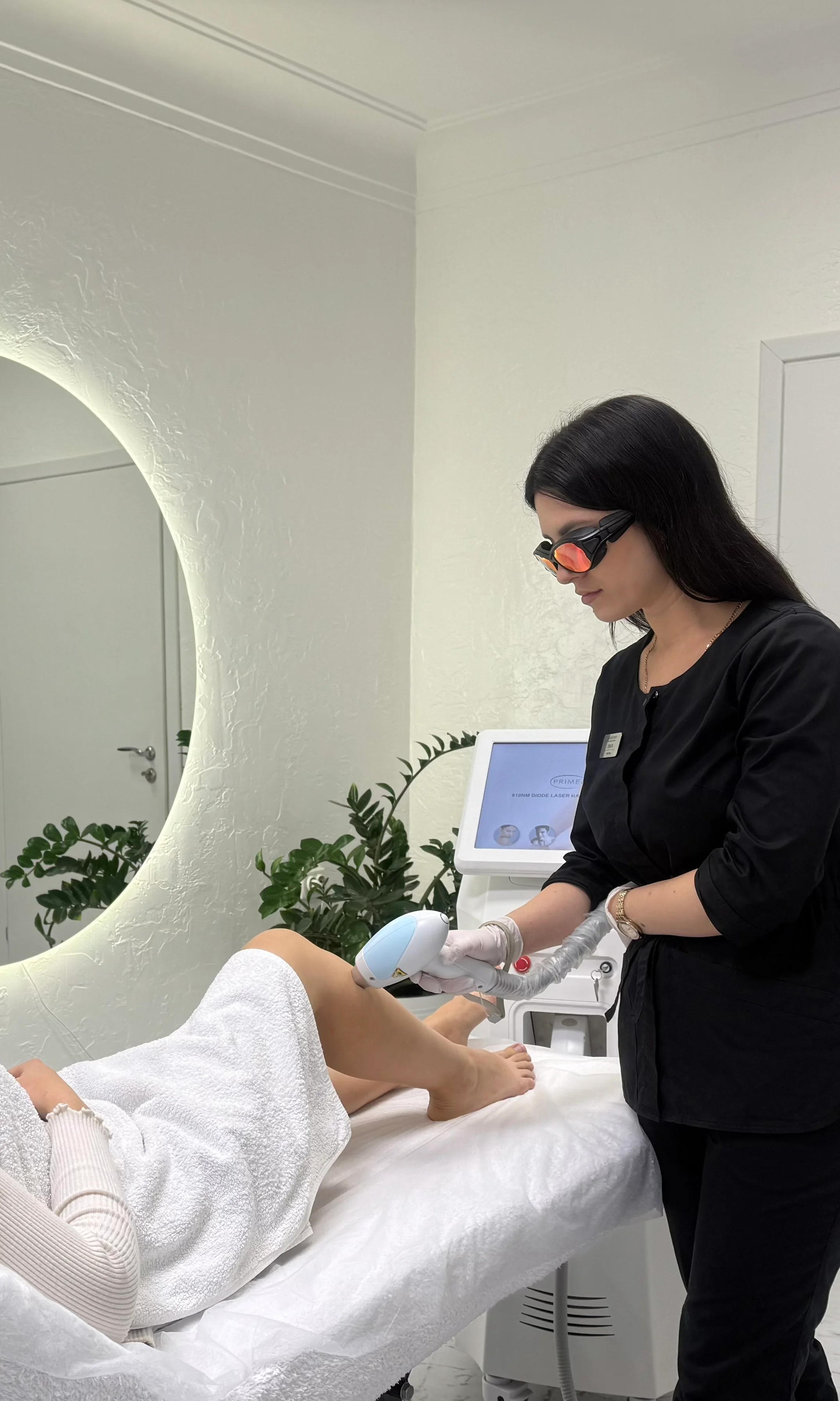 Лазерні процедури для бездоганної шкіри